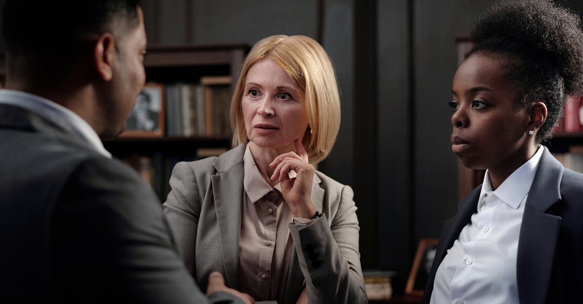 蜂巢互联实名账号：上海注册代理机构