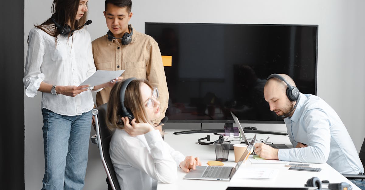 对峙2国际服：怎样看头条账号注册日期